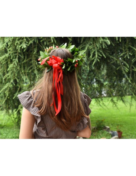 coroncina di laurea con bacche rosse